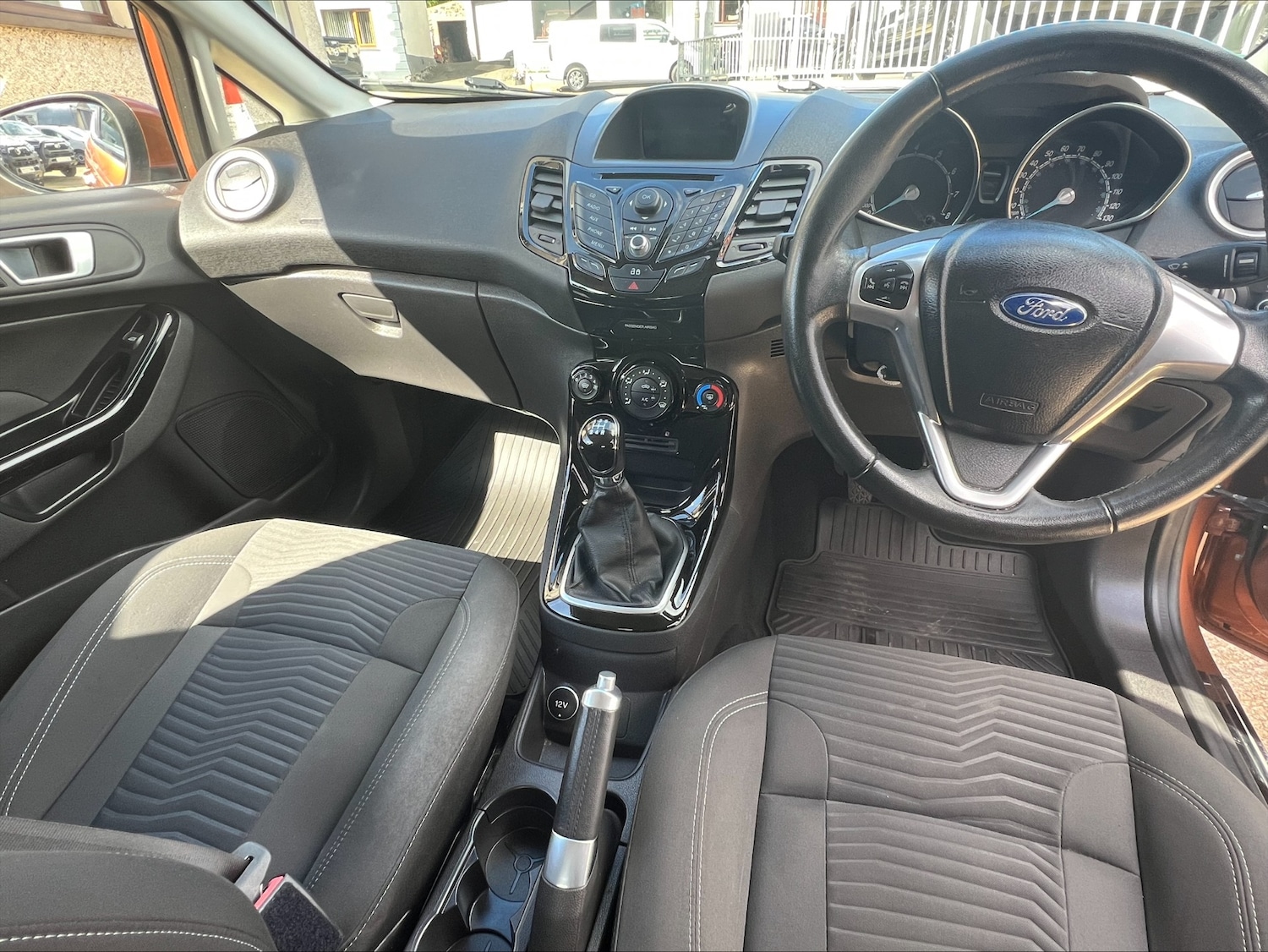 Used Ford Fiesta 2013 for sale - 75982888: Photo 4