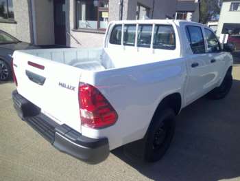 Used Toyota Hilux 2023 for sale - 68856075: Photo