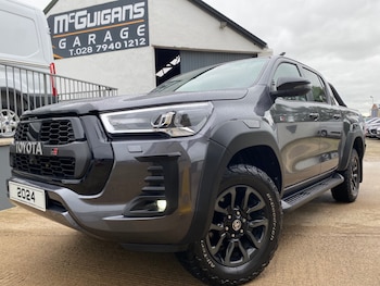 Used Toyota Hilux 2024 for sale - 75172170: Photo