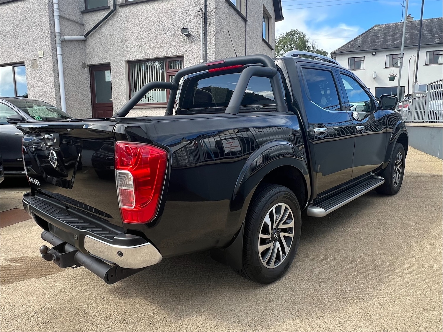 Used Nissan Navara 2017 for sale - 75983898: Photo 9