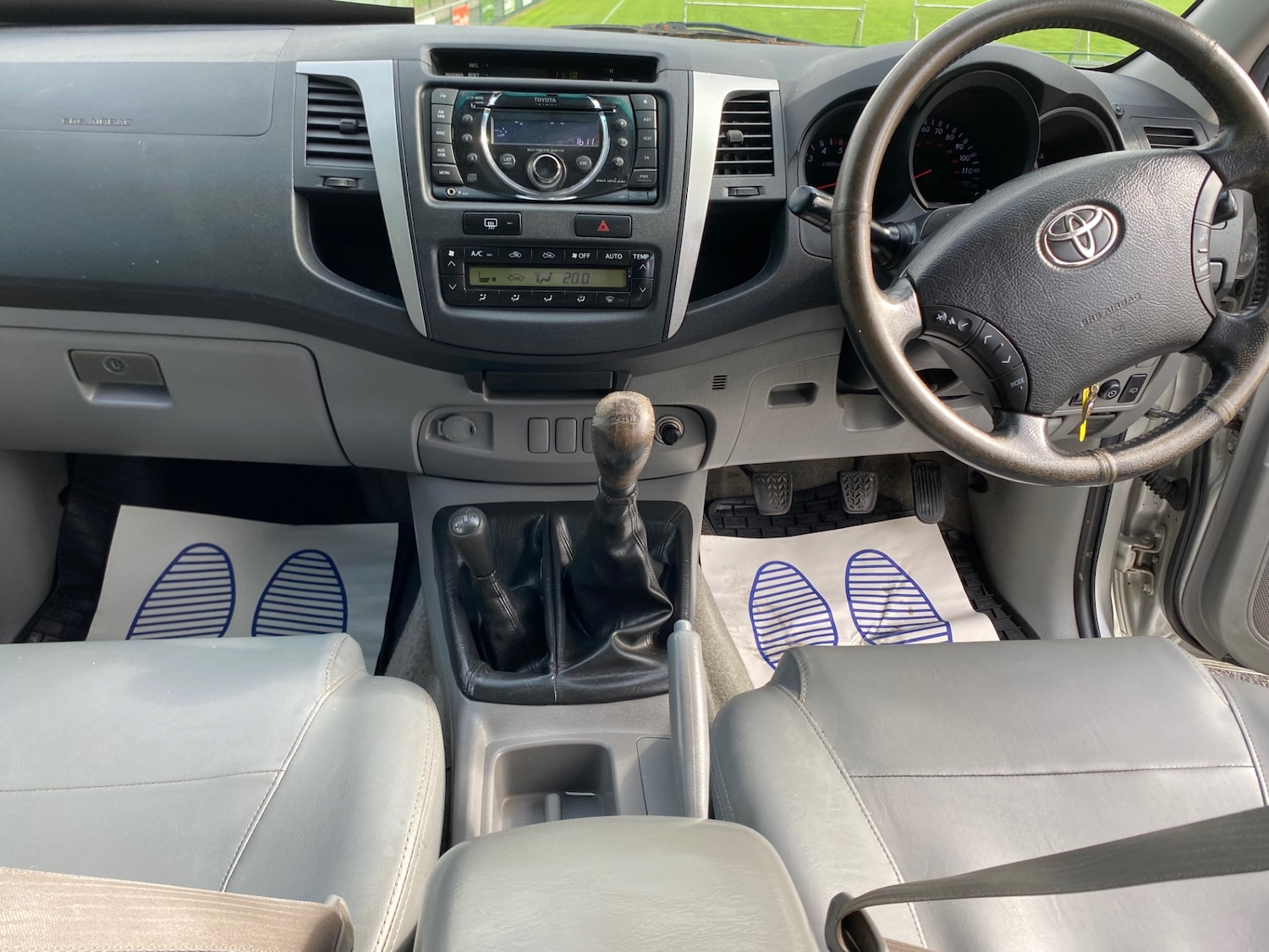 Used Toyota Hilux 2011 for sale - 75985518: Photo 8