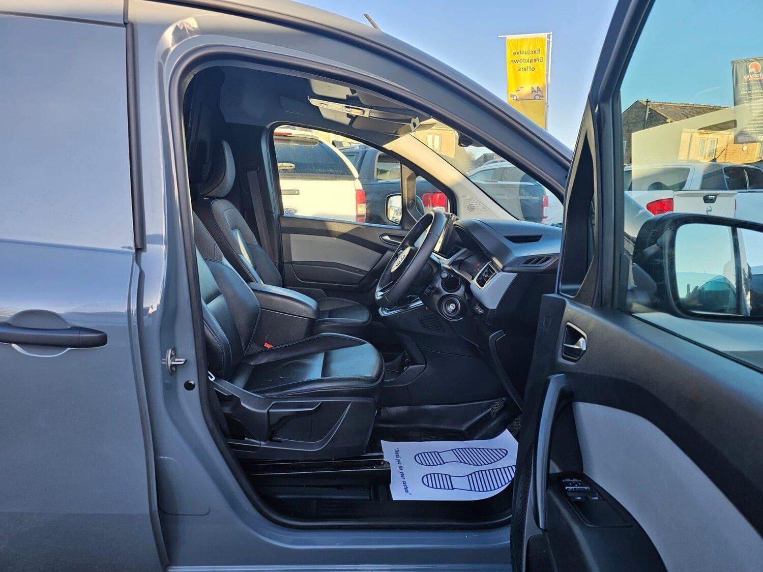 Used Nissan Other 2023 for sale - 77360654: Photo 23