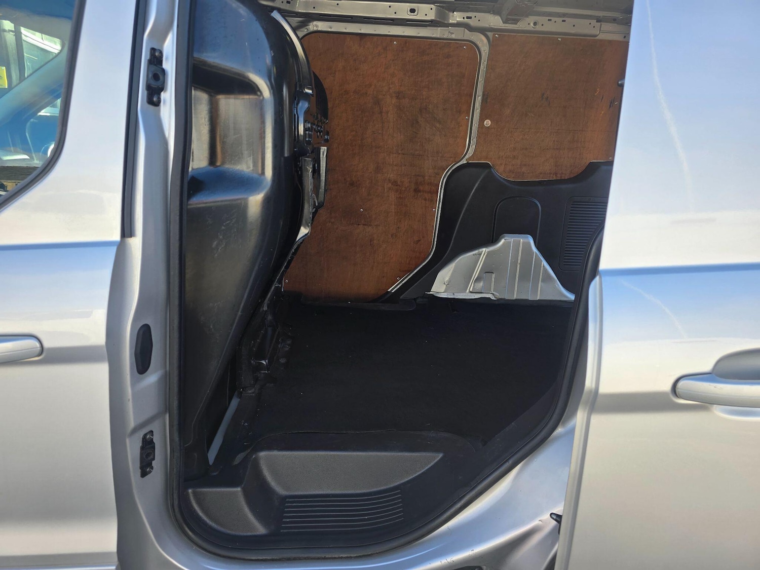 Used Ford Transit Connect 2017 for sale - 77006459: Photo 16