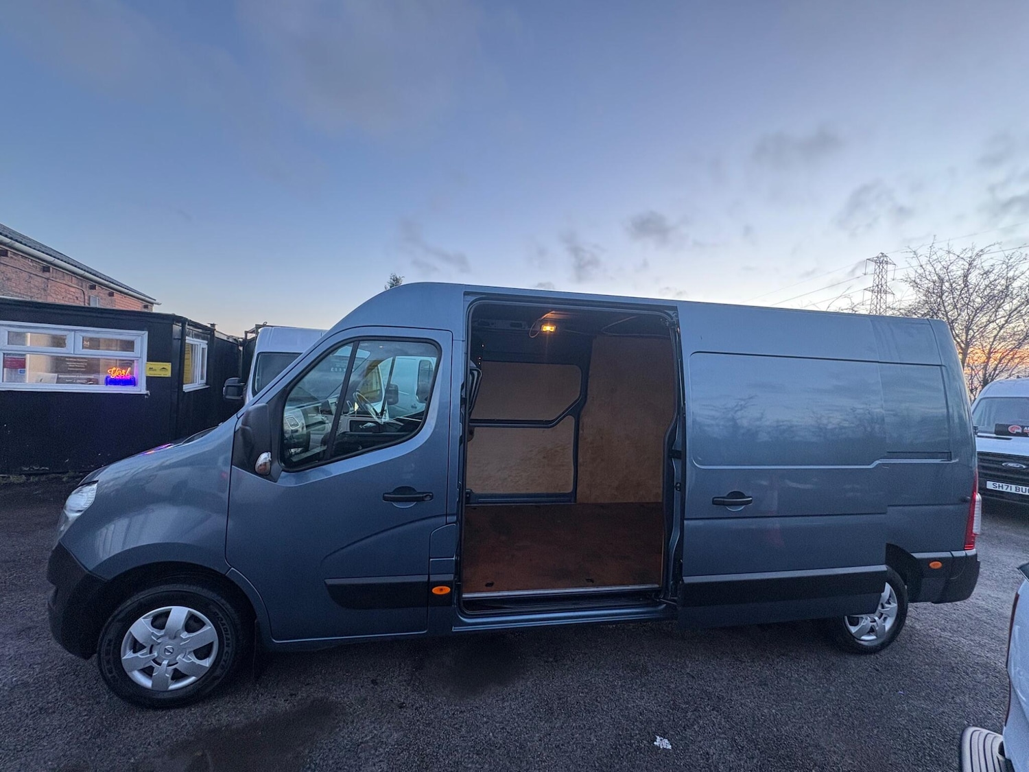 Used Nissan NV400 2021 for sale - 77226175: Photo 16