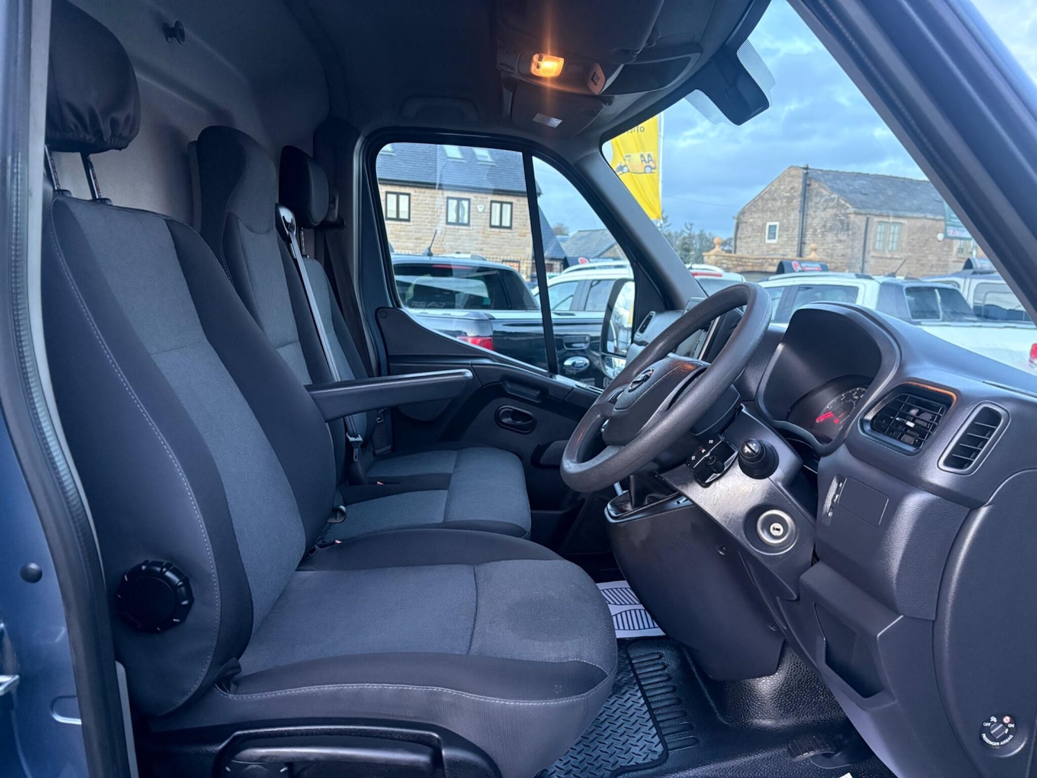 Used Nissan NV400 2021 for sale - 77226175: Photo 25