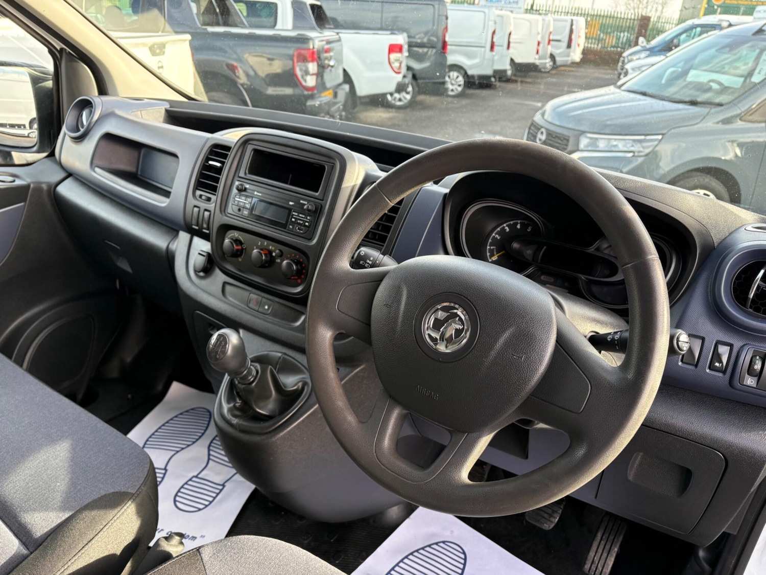 Used Vauxhall Vivaro 2016 for sale - 77631383: Photo 19