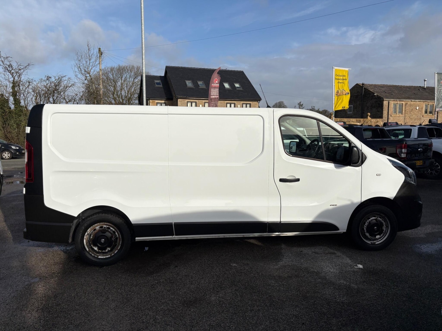 Used Vauxhall Vivaro 2016 for sale - 77631383: Photo 6