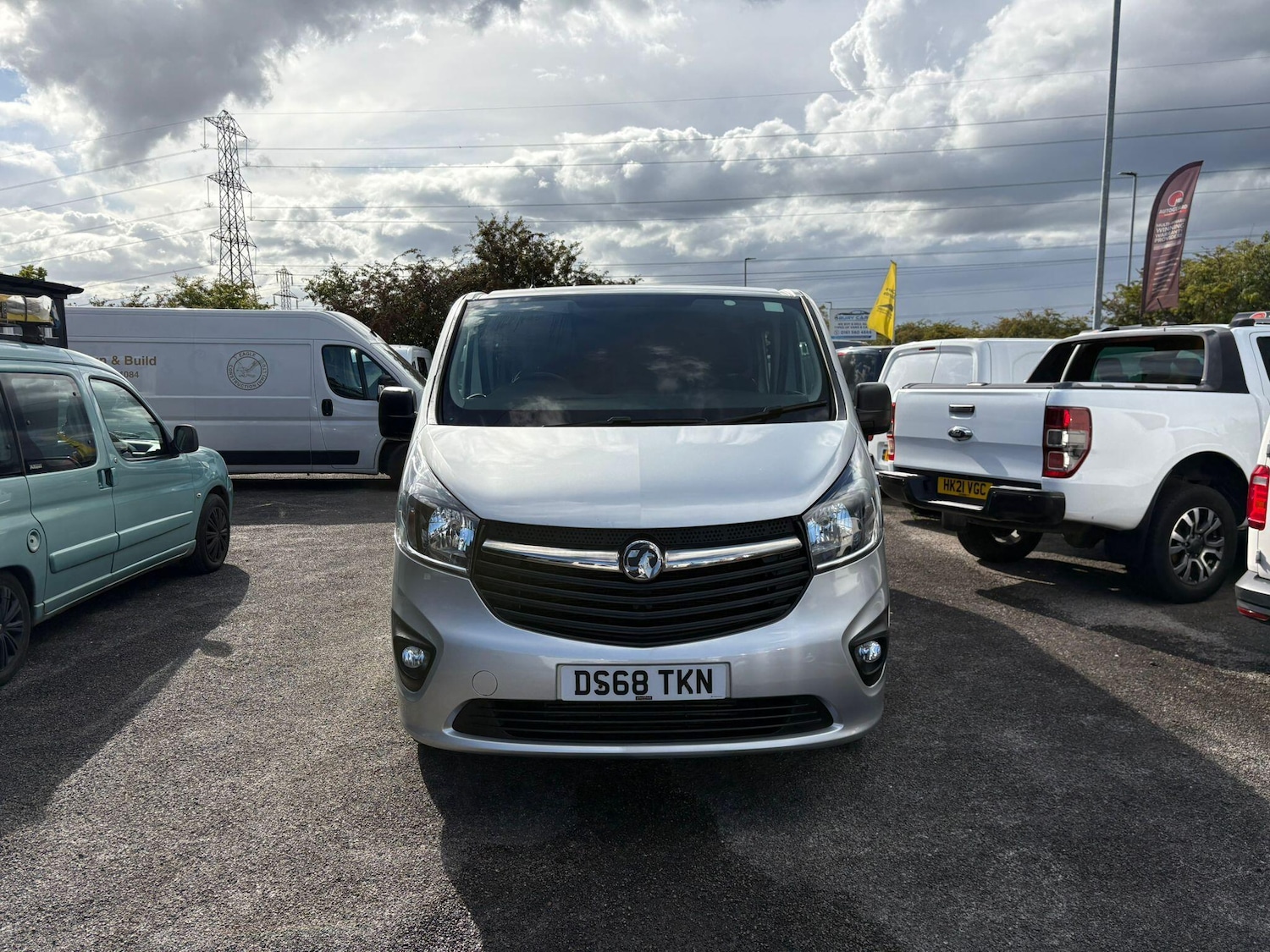 Used Vauxhall Vivaro 2018 for sale - 77006435: Photo 3