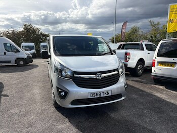 Used Vauxhall Vivaro 2018 for sale - 77006435: Photo