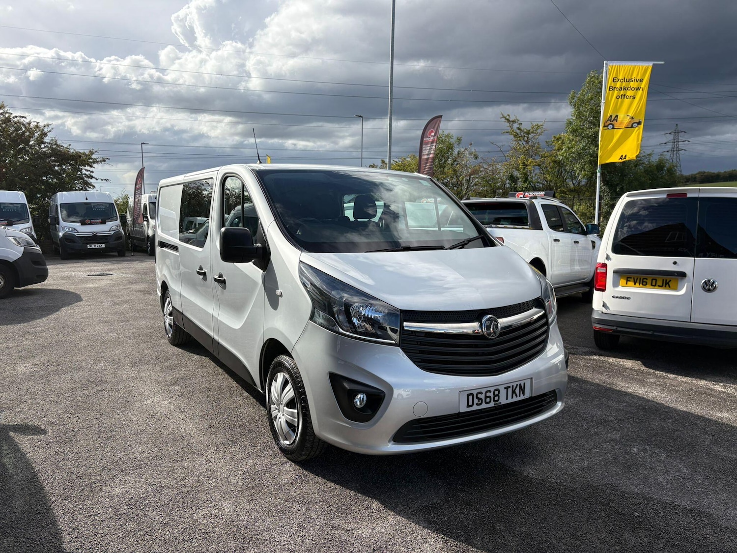 Used Vauxhall Vivaro 2018 for sale - 77006435: Photo 7
