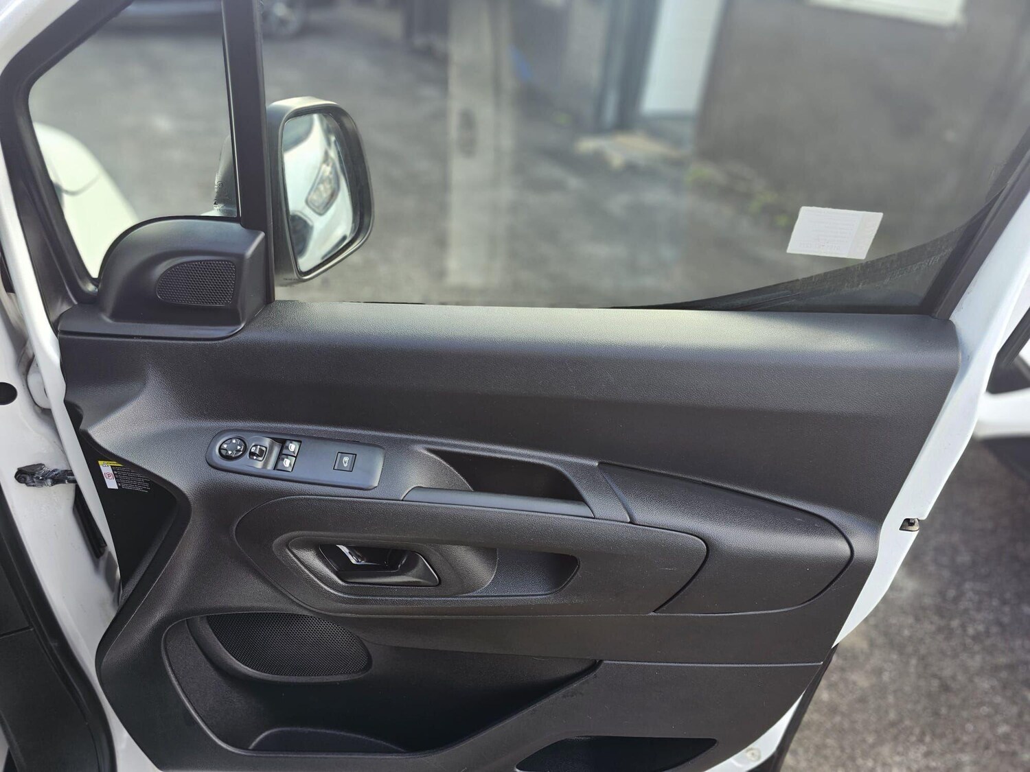 Used Peugeot Partner 2021 for sale - 77006443: Photo 22