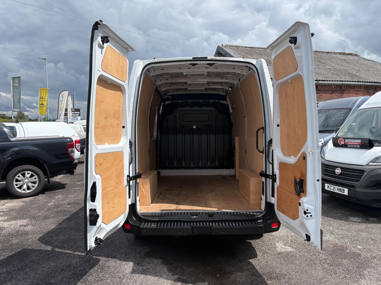 Used Nissan Interstar 2023 for sale - 77006449: Photo 13