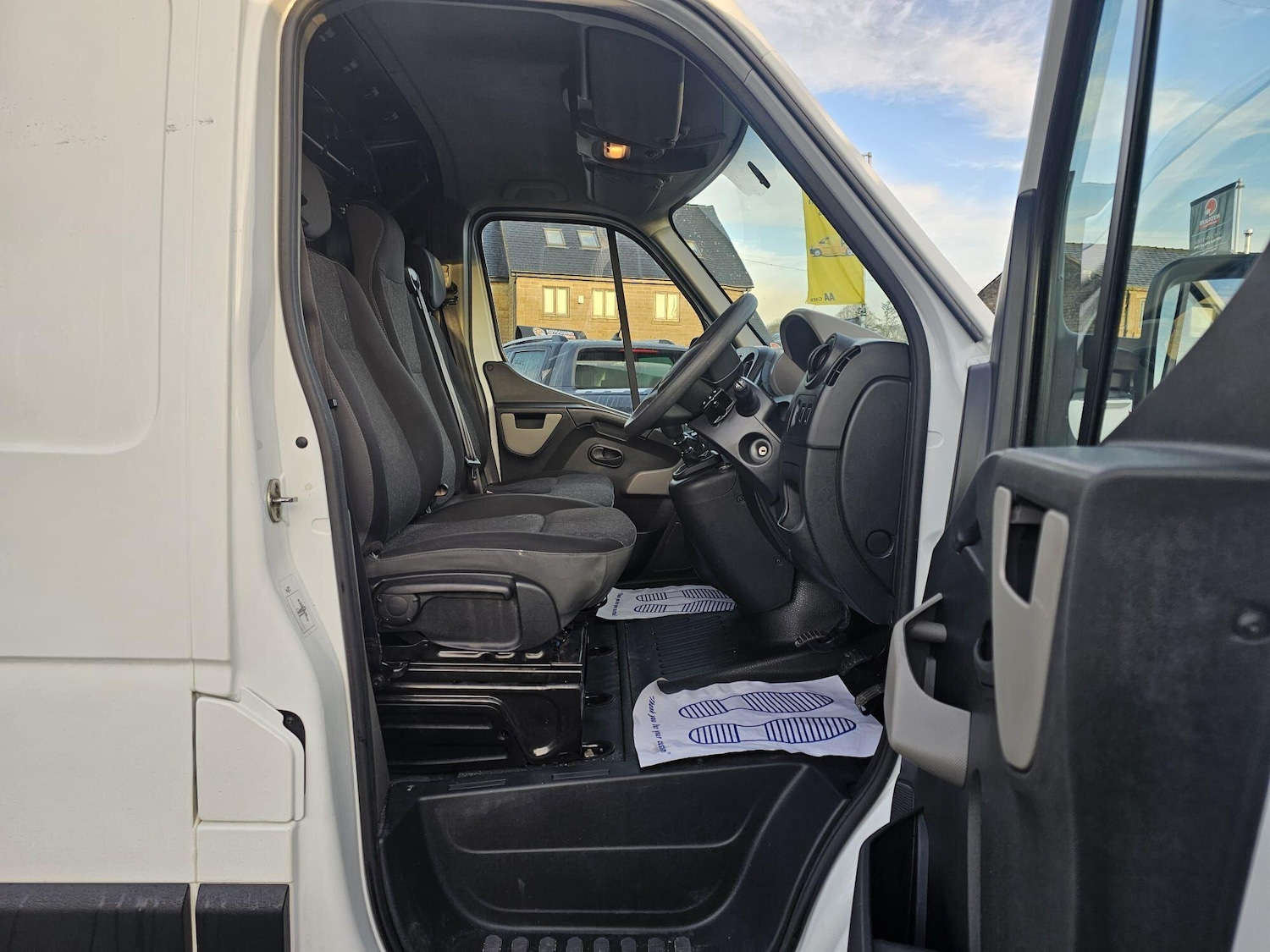 Used Vauxhall Movano 2017 for sale - 77205797: Photo 13