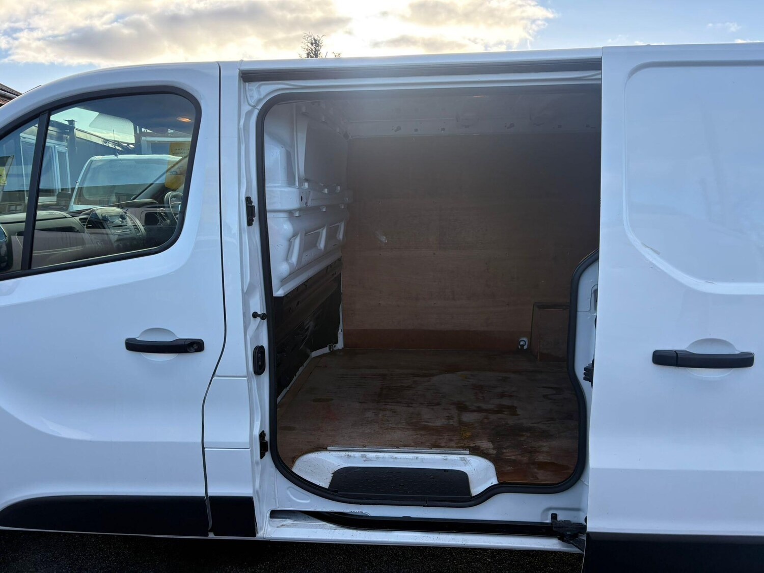 Used Vauxhall Vivaro 2019 for sale - 77006480: Photo 14