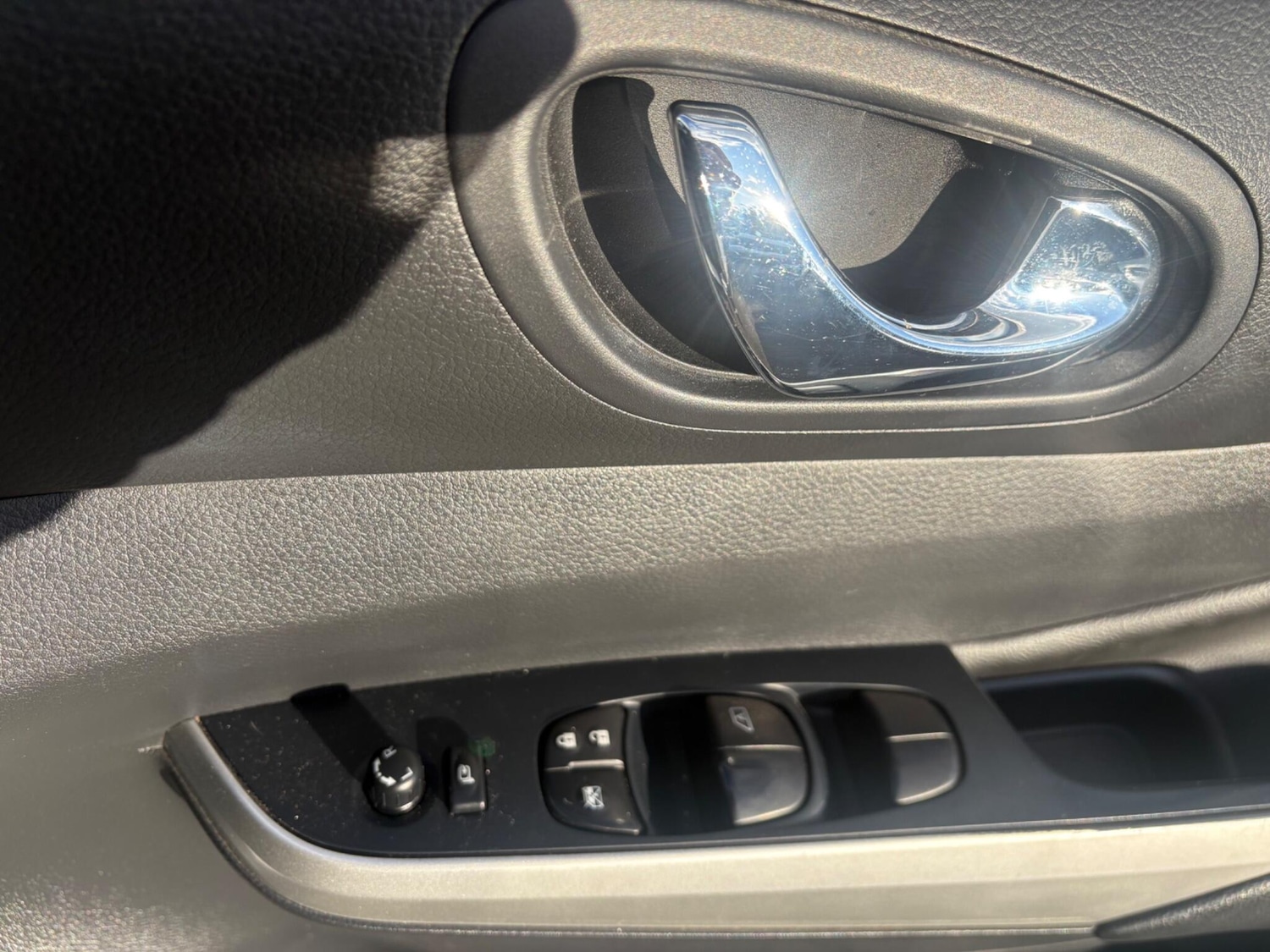 Used Nissan Navara 2021 for sale - 77006423: Photo 25