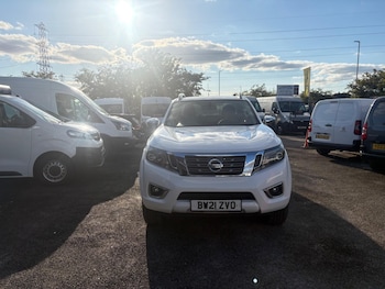 Used Nissan Navara 2021 for sale - 77006423: Photo