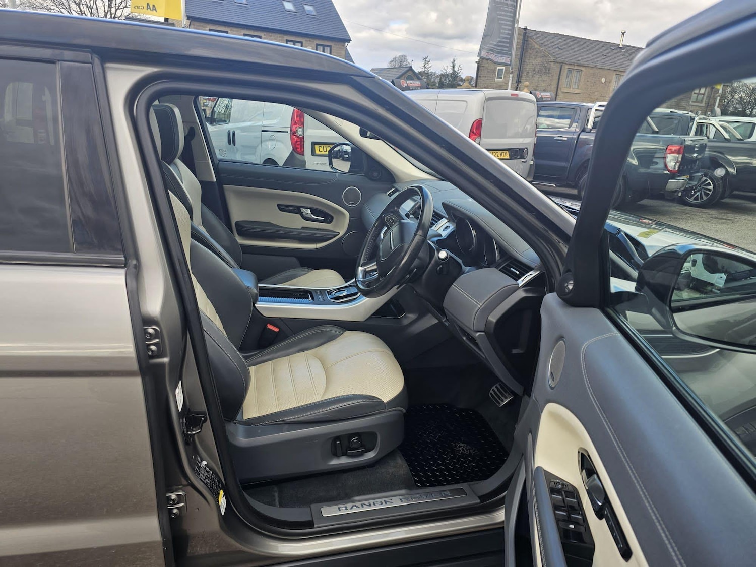 Used Land Rover Range Rover Evoque 2016 for sale - 77006477: Photo 13