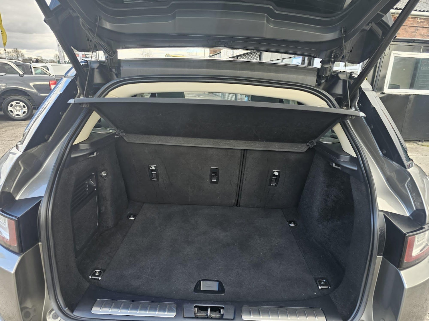 Used Land Rover Range Rover Evoque 2016 for sale - 77006477: Photo 17