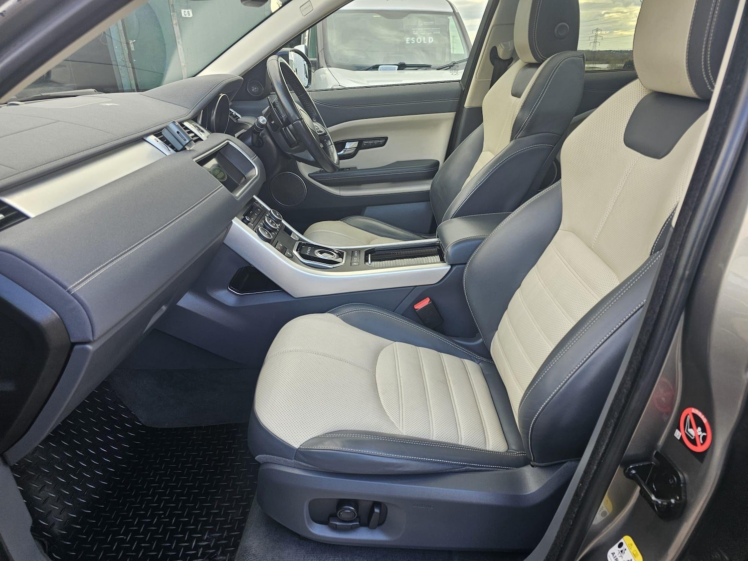 Used Land Rover Range Rover Evoque 2016 for sale - 77006477: Photo 23