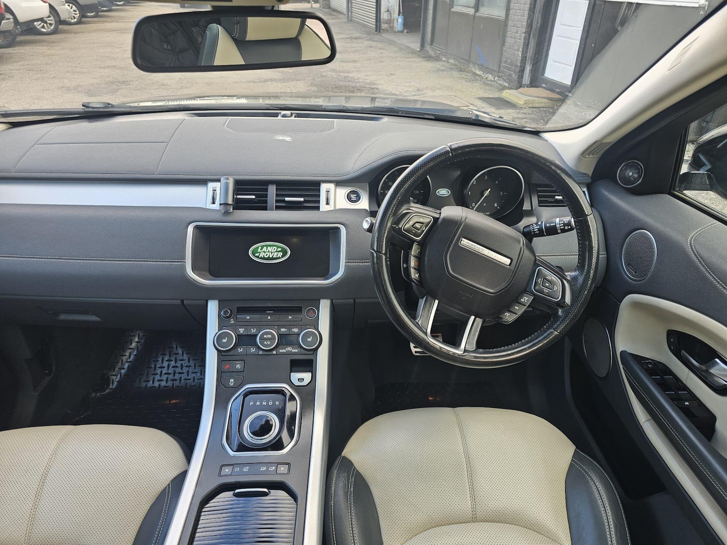 Used Land Rover Range Rover Evoque 2016 for sale - 77006477: Photo 26