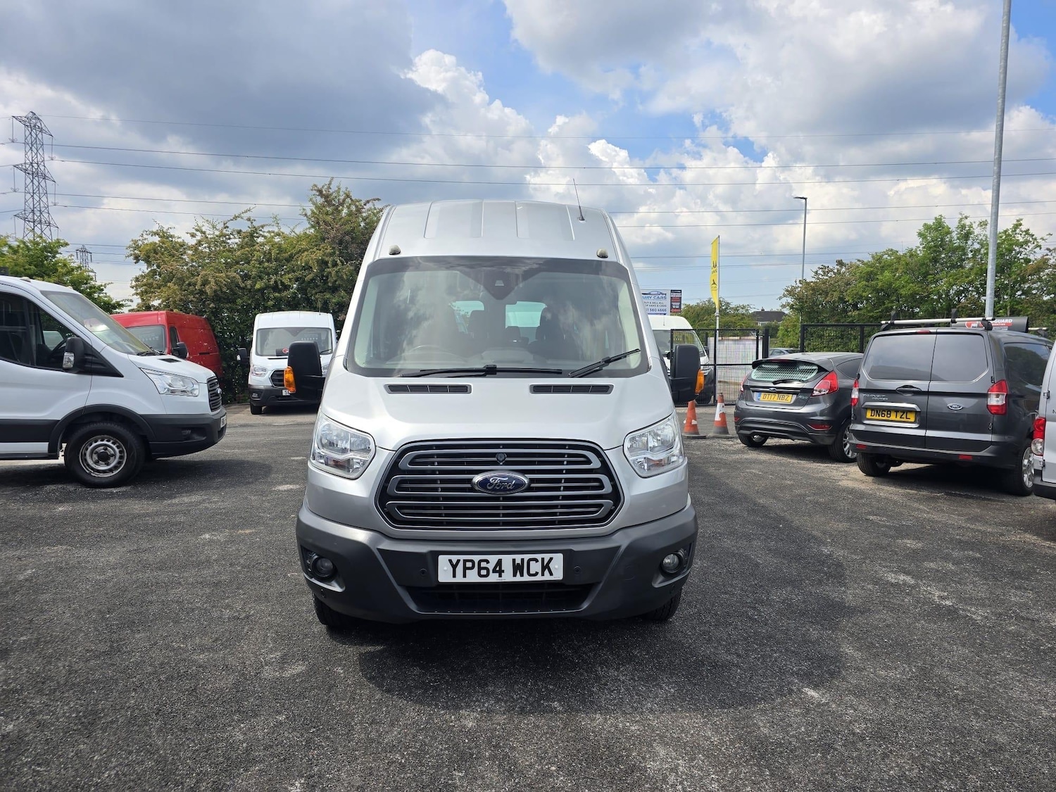 Used Ford Transit 2015 for sale - 77006451: Photo 2