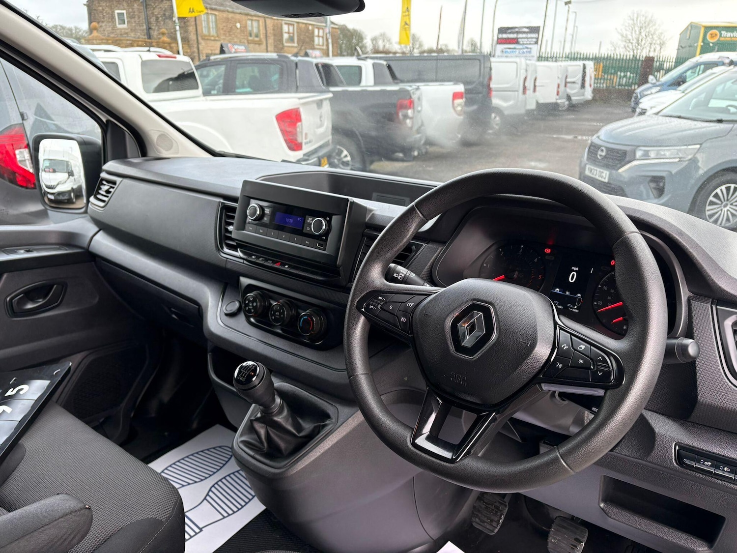 Used Renault Trafic 2022 for sale - 77620385: Photo 28