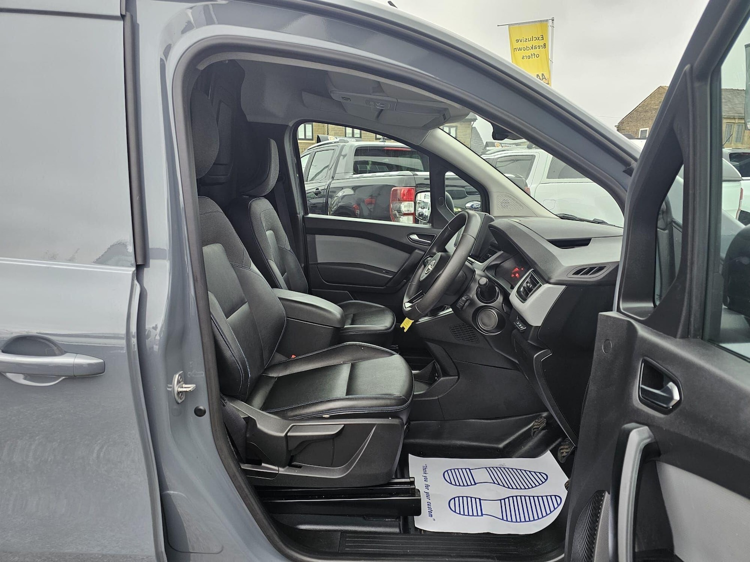 Used Nissan Other 2023 for sale - 77368839: Photo 17