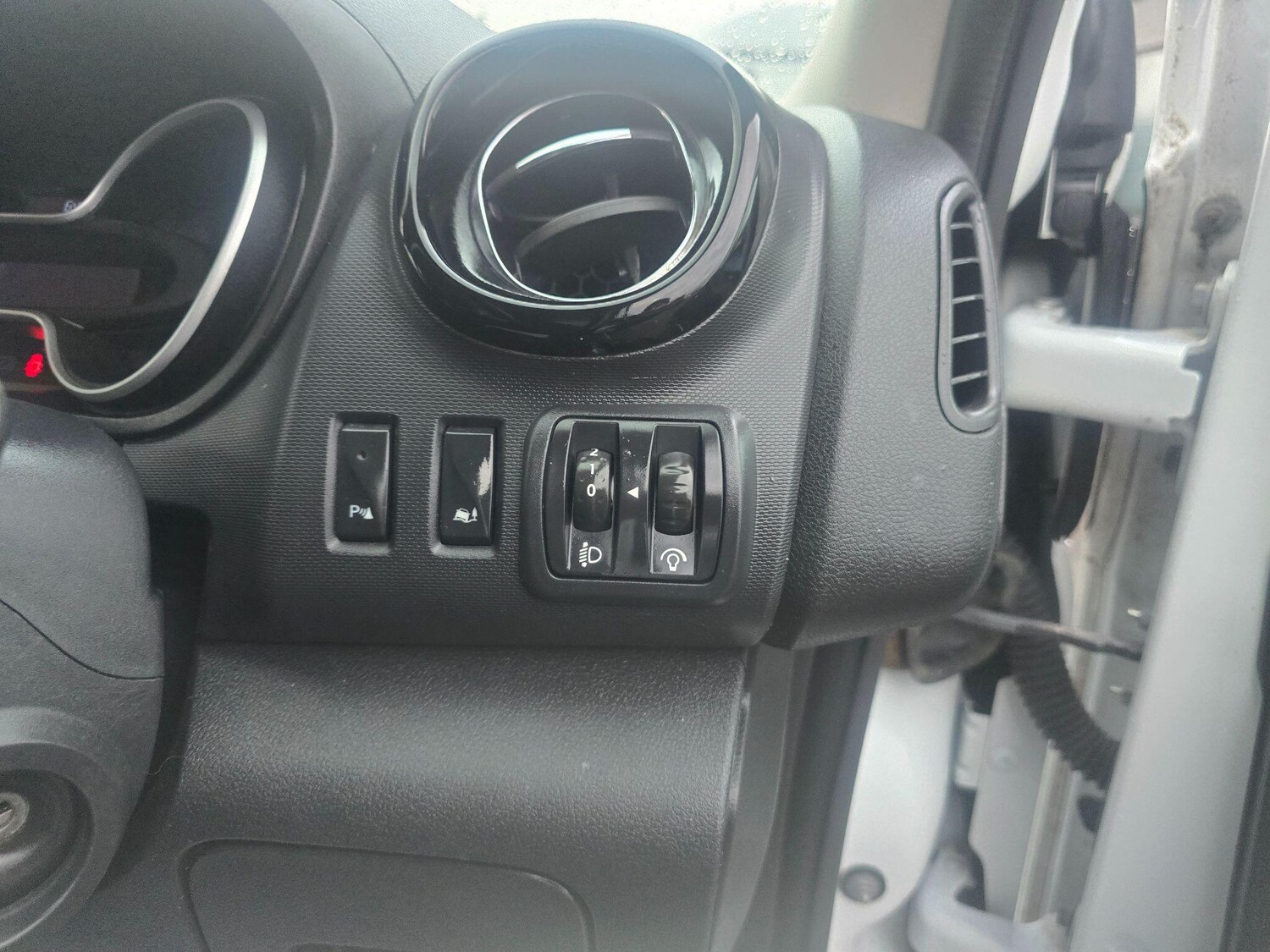 Used Vauxhall Vivaro 2018 for sale - 77764256: Photo 31