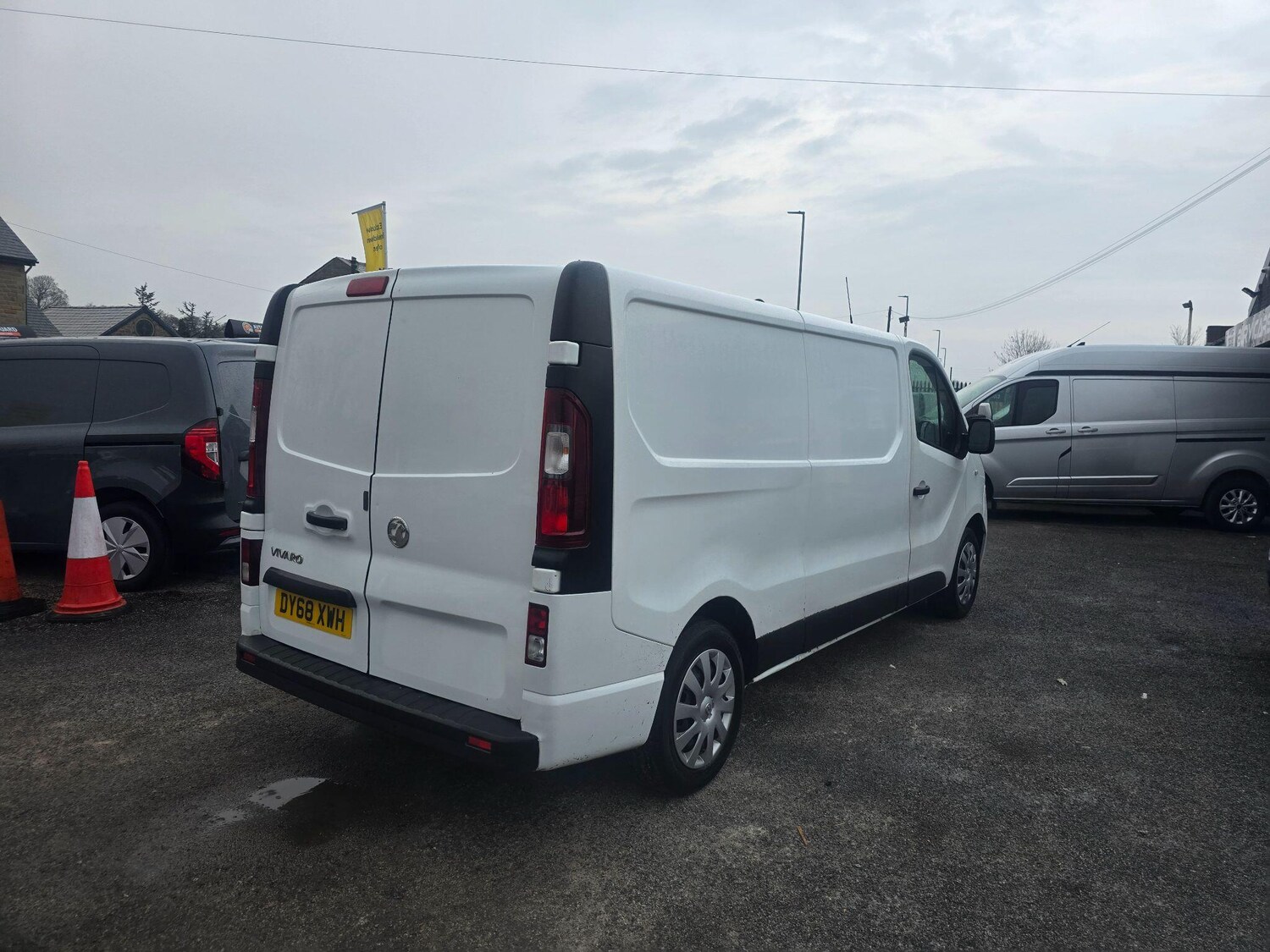 Used Vauxhall Vivaro 2018 for sale - 77764256: Photo 9