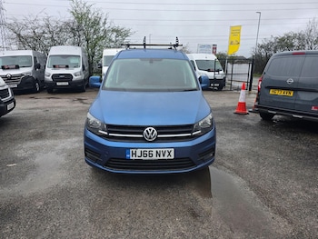 Used Volkswagen Caddy Maxi 2016 for sale - 78049880: Photo