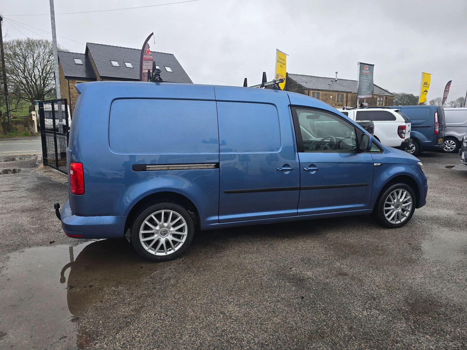 Used Volkswagen Caddy Maxi 2016 for sale - 78049880: Photo 5