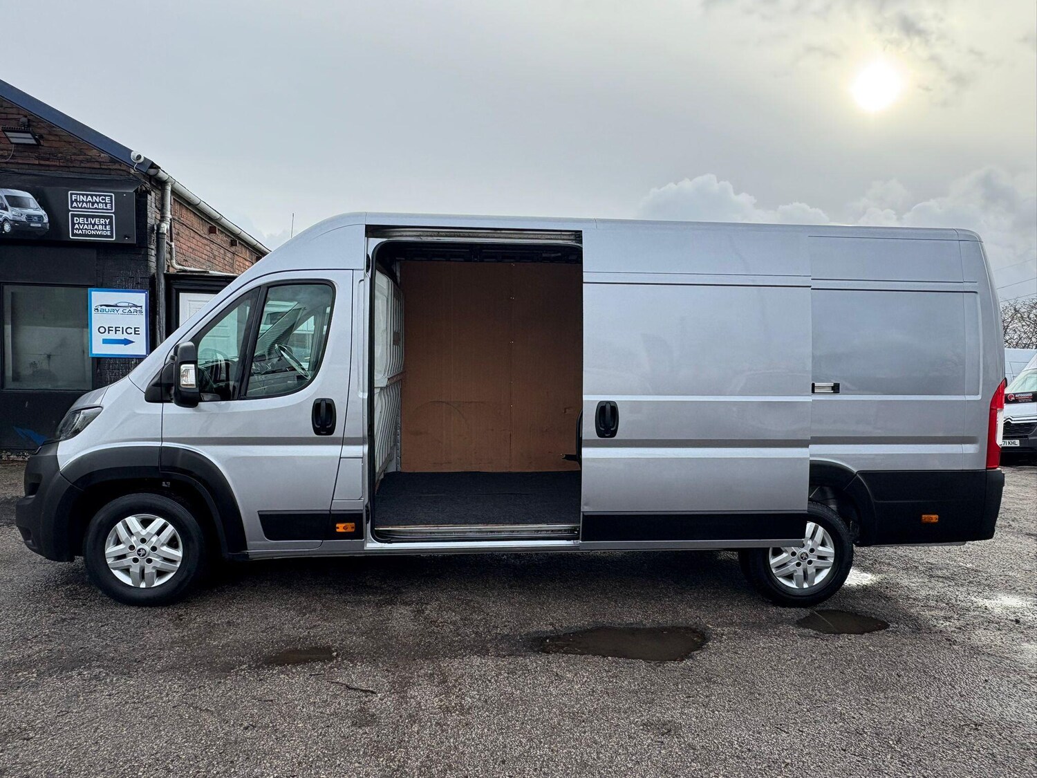 Used Peugeot Boxer 2020 for sale - 77297232: Photo 14