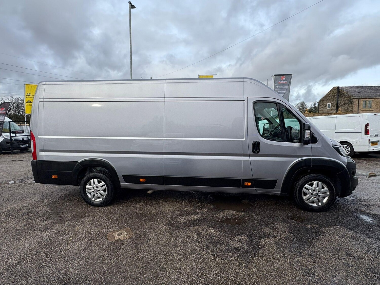 Used Peugeot Boxer 2020 for sale - 77297232: Photo 4