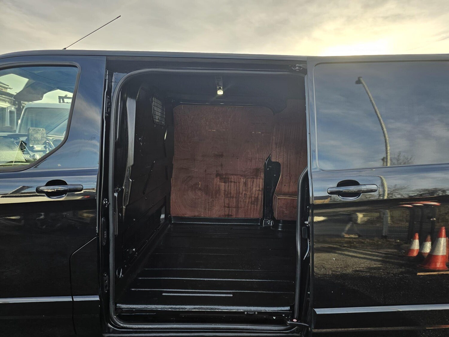 Used Ford Transit Custom 2022 for sale - 77006469: Photo 15