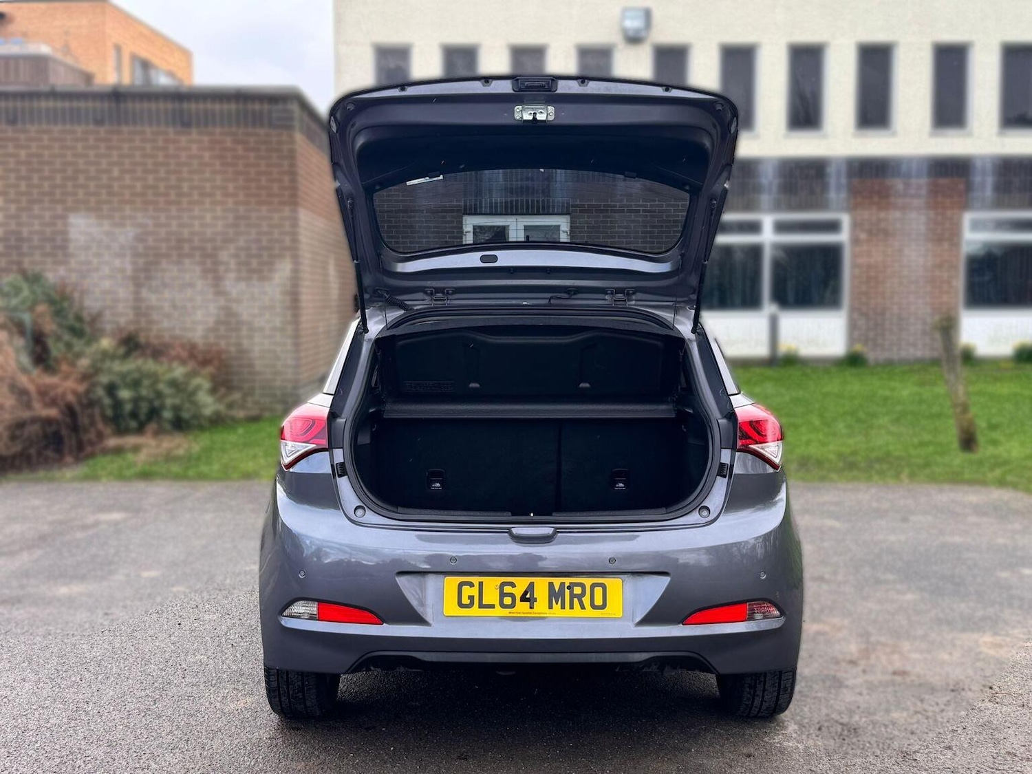 Used Hyundai i20 2015 for sale - 77635358: Photo 18