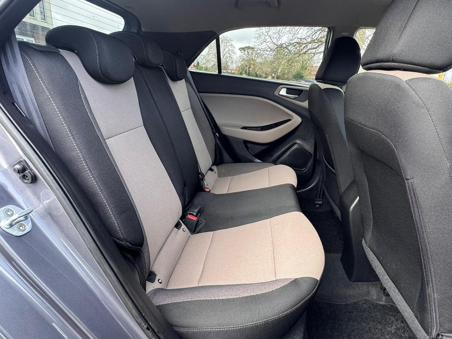 Used Hyundai i20 2015 for sale - 77635358: Photo 26