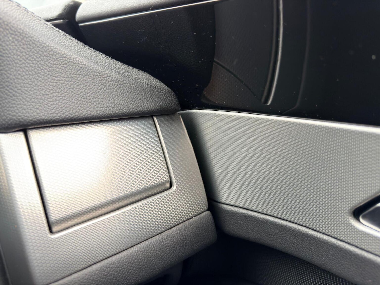 Used Jaguar XF 2016 for sale - 77802663: Photo 48