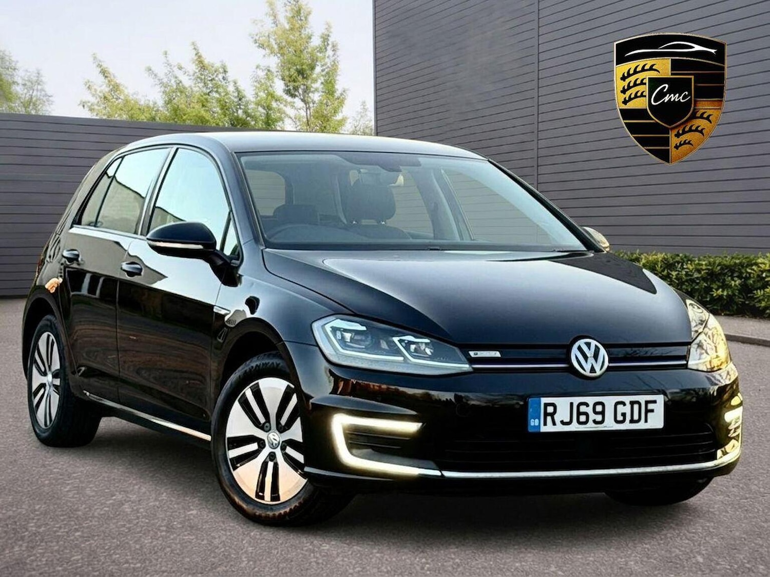 Used Volkswagen Golf 2020 for sale - 78025749: Photo 1