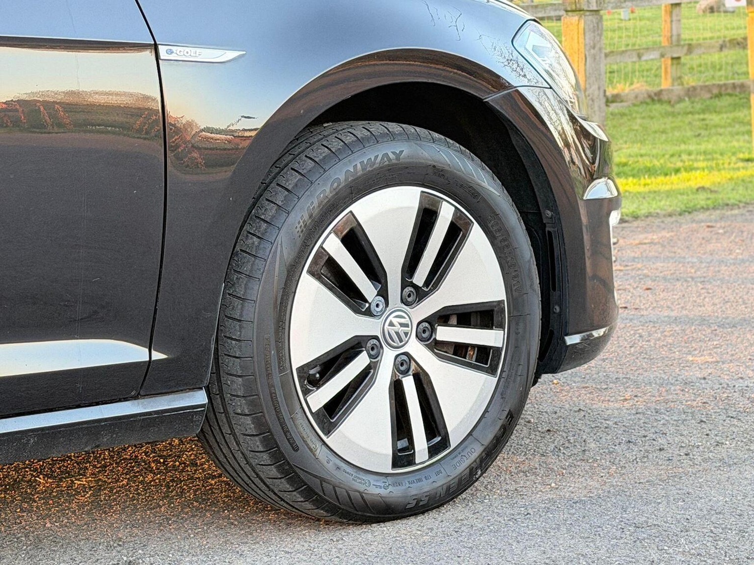 Used Volkswagen Golf 2020 for sale - 78025749: Photo 25