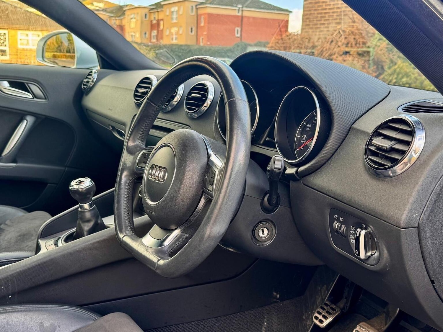 Used Audi TT 2010 for sale - 78025736: Photo 17