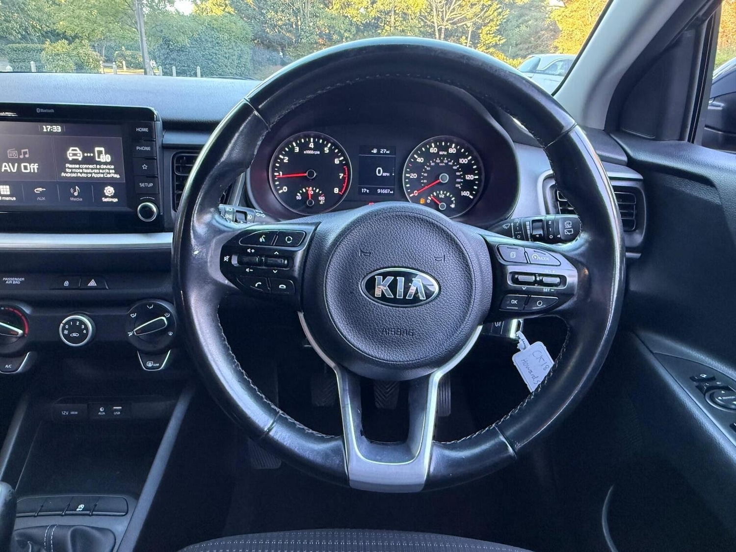 Used Kia Stonic 2018 for sale - 77539192: Photo 24