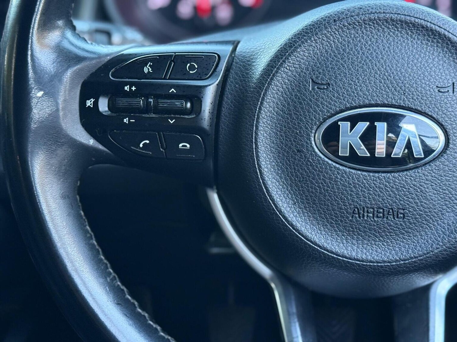 Used Kia Stonic 2018 for sale - 77539192: Photo 33