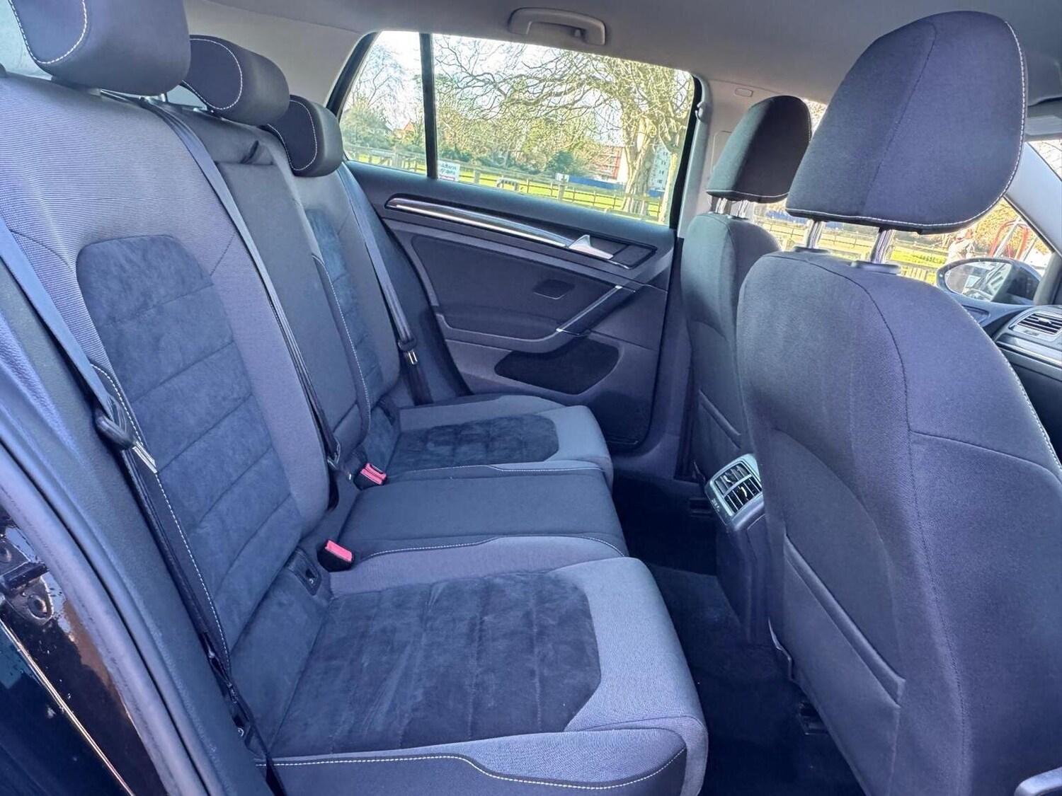 Used Volkswagen Golf 2014 for sale - 77656281: Photo 22