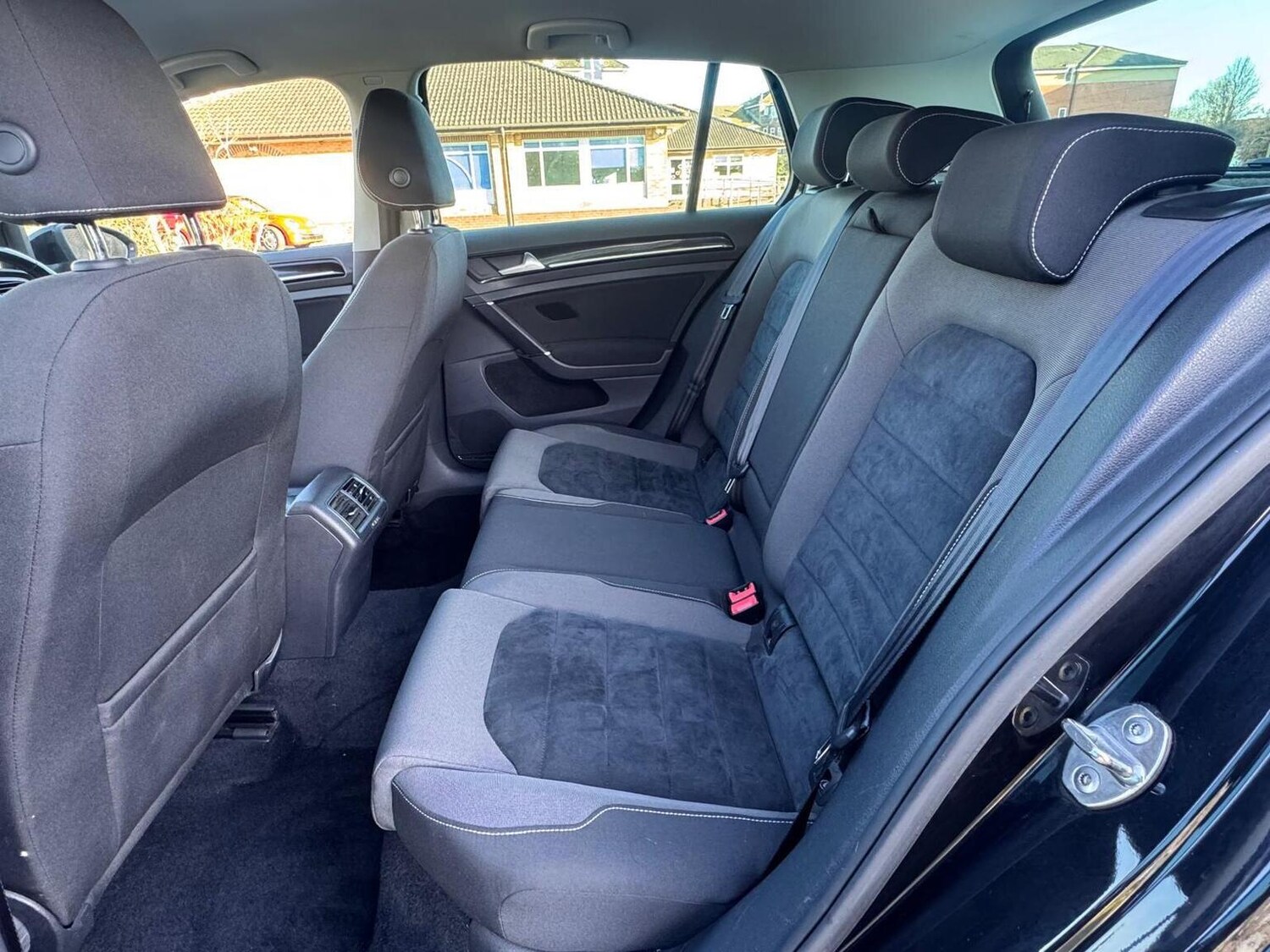 Used Volkswagen Golf 2014 for sale - 77656281: Photo 23