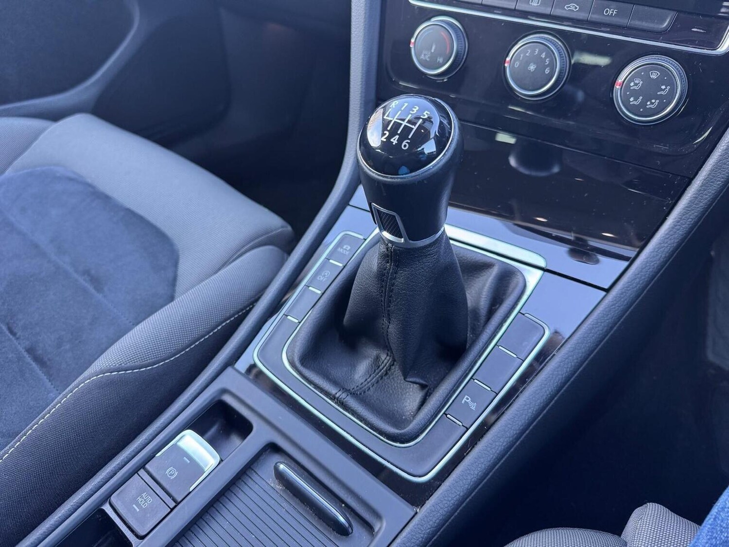 Used Volkswagen Golf 2014 for sale - 77656281: Photo 27