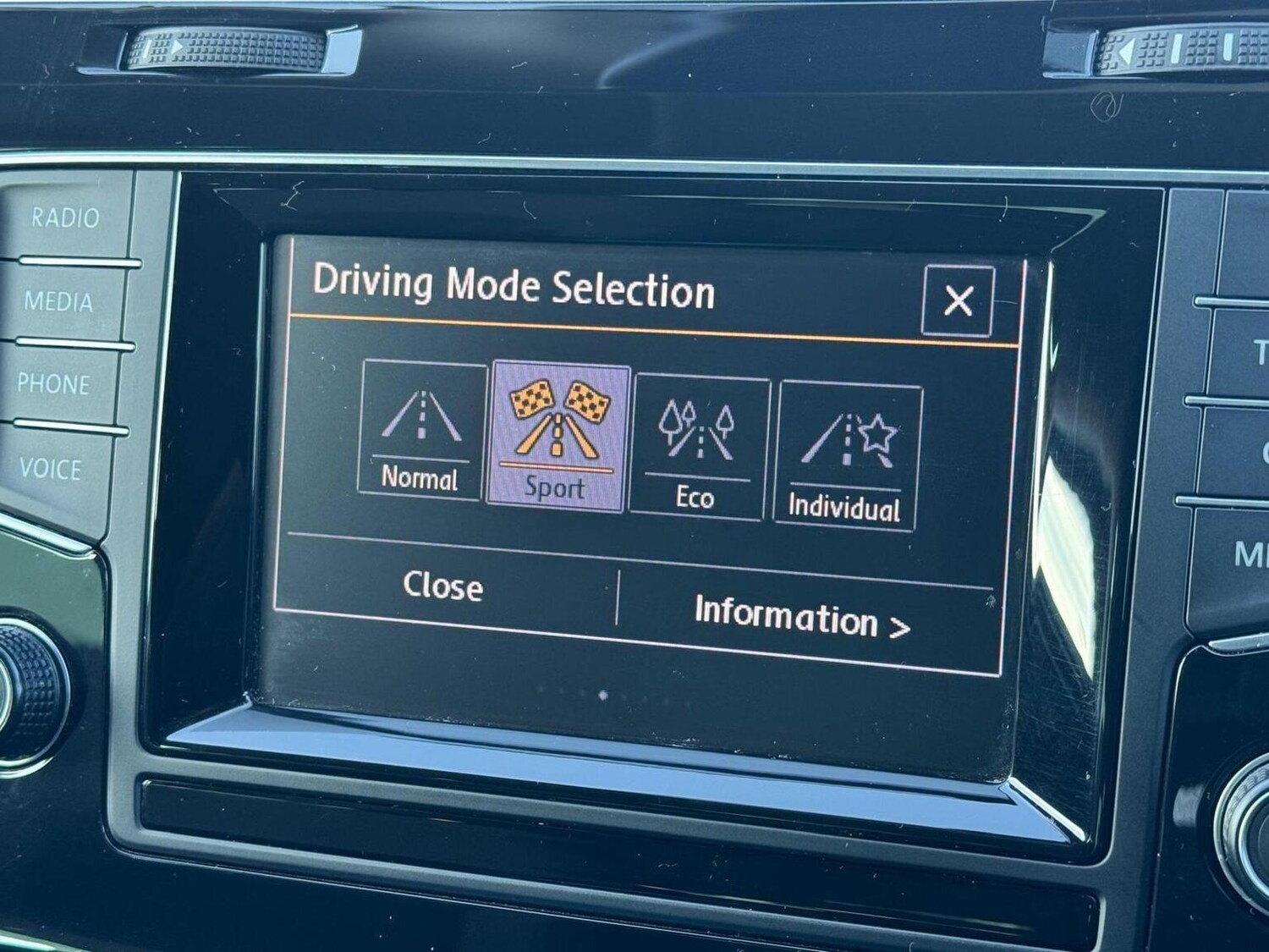 Used Volkswagen Golf 2014 for sale - 77656281: Photo 33