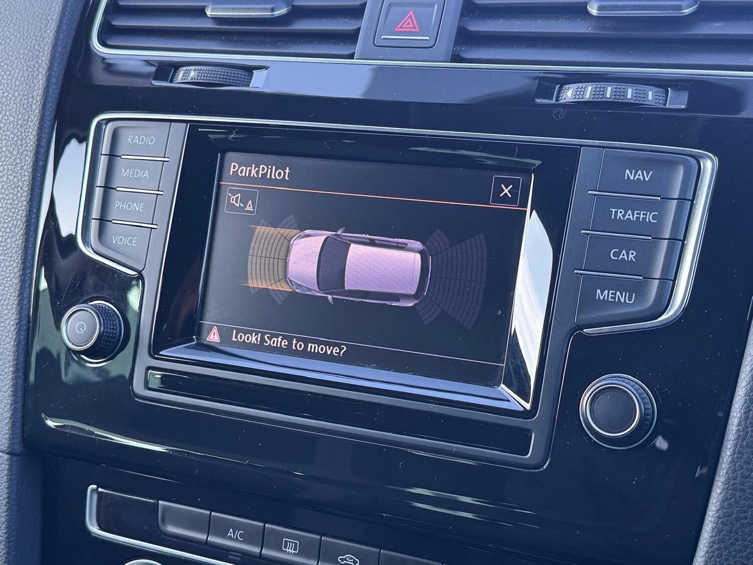 Used Volkswagen Golf 2014 for sale - 77656281: Photo 35