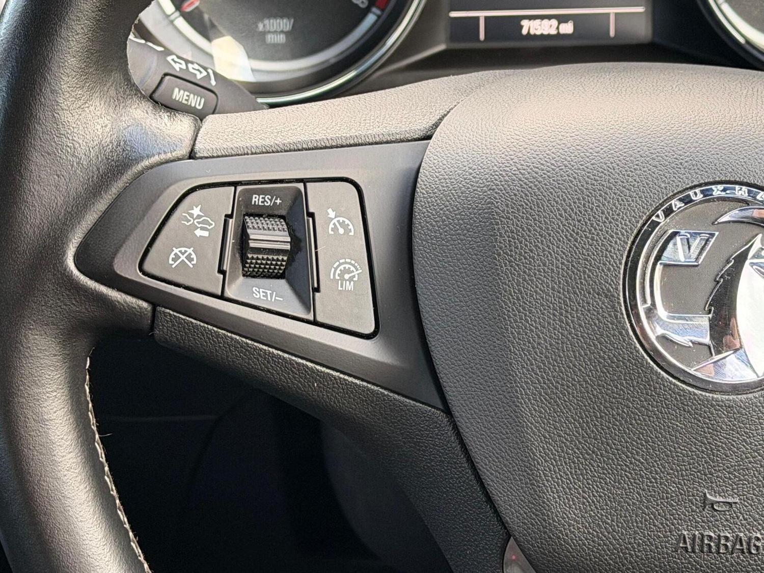 Used Vauxhall Astra 2016 for sale - 77539209: Photo 40