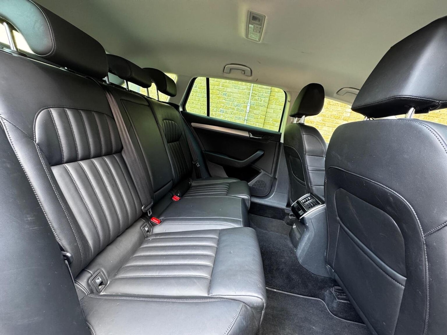 Used Skoda Superb 2019 for sale - 77539200: Photo 11