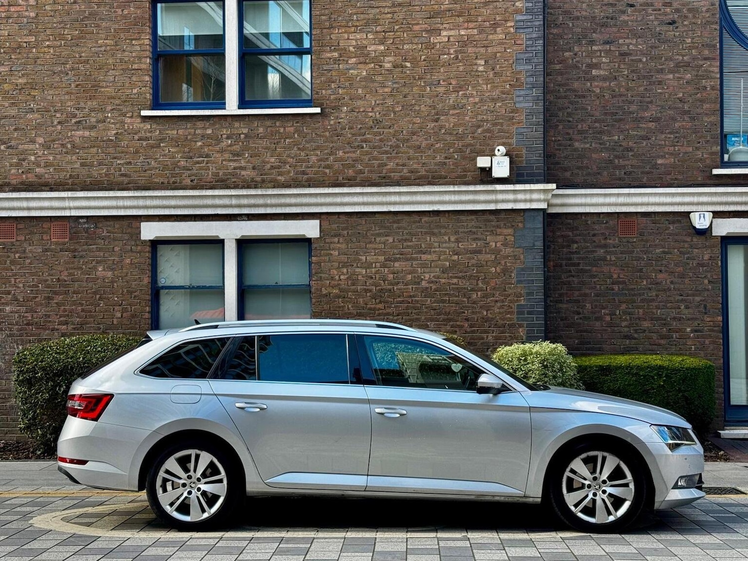 Used Skoda Superb 2019 for sale - 77539200: Photo 8